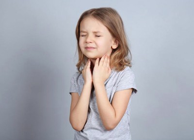 Viêm thanh quản trẻ em: Nguyên nhân, triệu chứng và cách điều trị